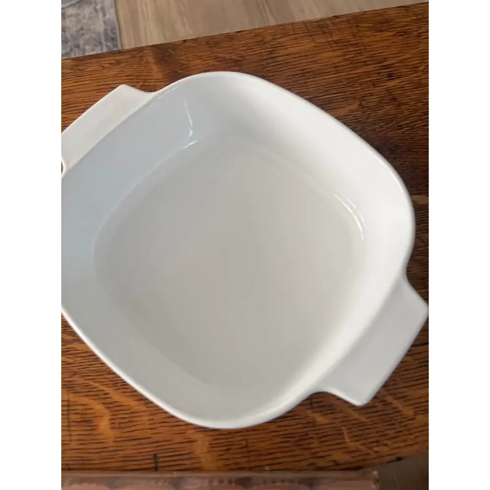 Vintage Retro Mid-Century Grandmacore Corningware Blue Cornflower Casserole Dish
